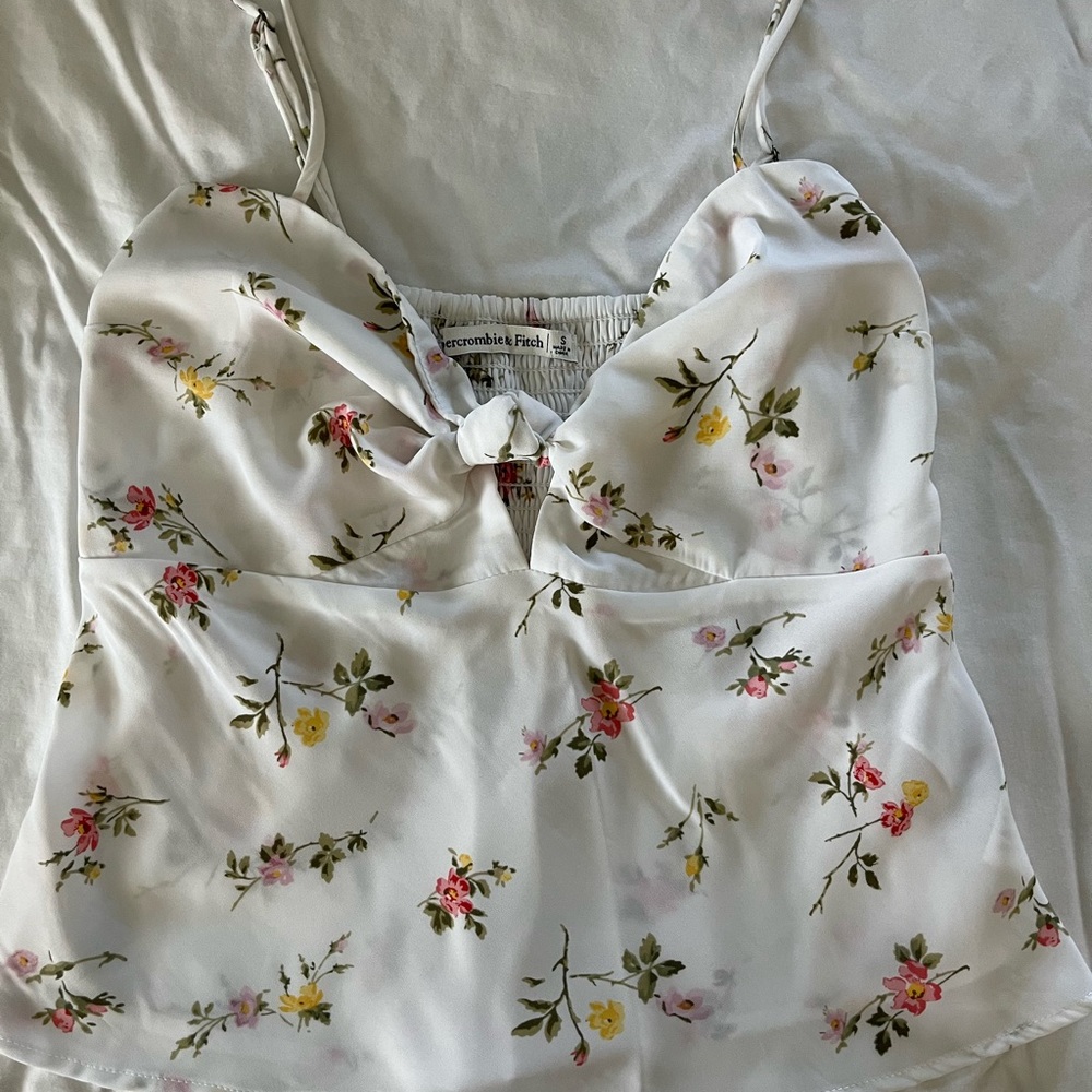 White crop tank
